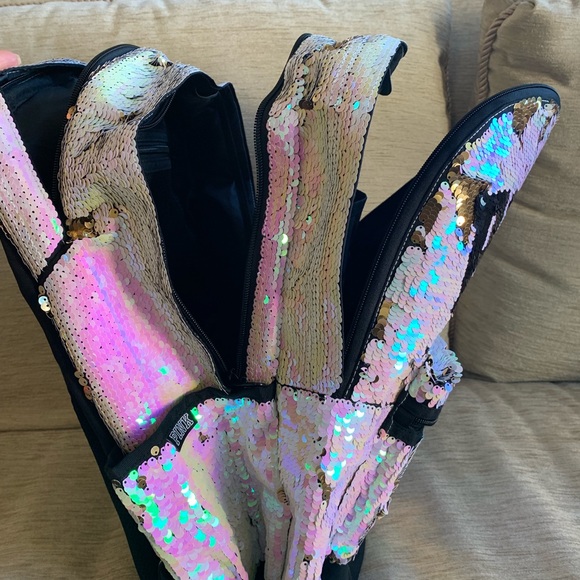 Victoria’s secret Bling Backpack - Picture 4 of 8